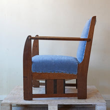 Dutch Art Deco oak armchair attributed to LOV Oosterbeek