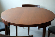 Hans Olsen “Roundette” dining set for Frem Røjle