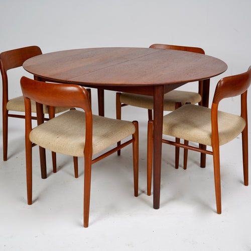 'Model 311' Peter Hvidt & Orla Mølgaard Nielsen Extending Dining Table