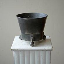 Dutch Amsterdam School Pewter vase by Daalderop