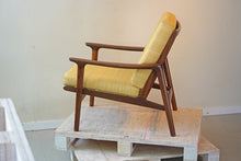 Guy Rodgers Armchair 'New Yorker'