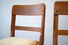 Heal's Dining Table And Chairs