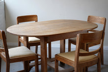 Heal's Dining Table And Chairs