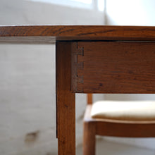 Heal's Dining Table And Chairs