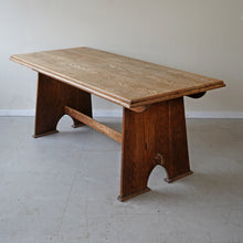 Arts and Crafts Style Trestle Dining Table