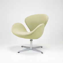 1966 Arne Jacobsen Swan Chair Produced By Fritz Hansen