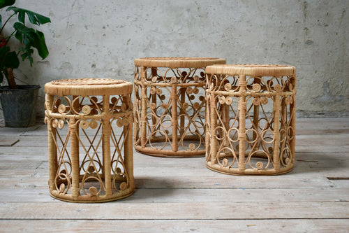 Beautiful Set Of Vintage Peacock Wicker Nesting Stools