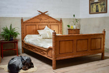 Vintage Faux Bamboo Pine King Size Bed