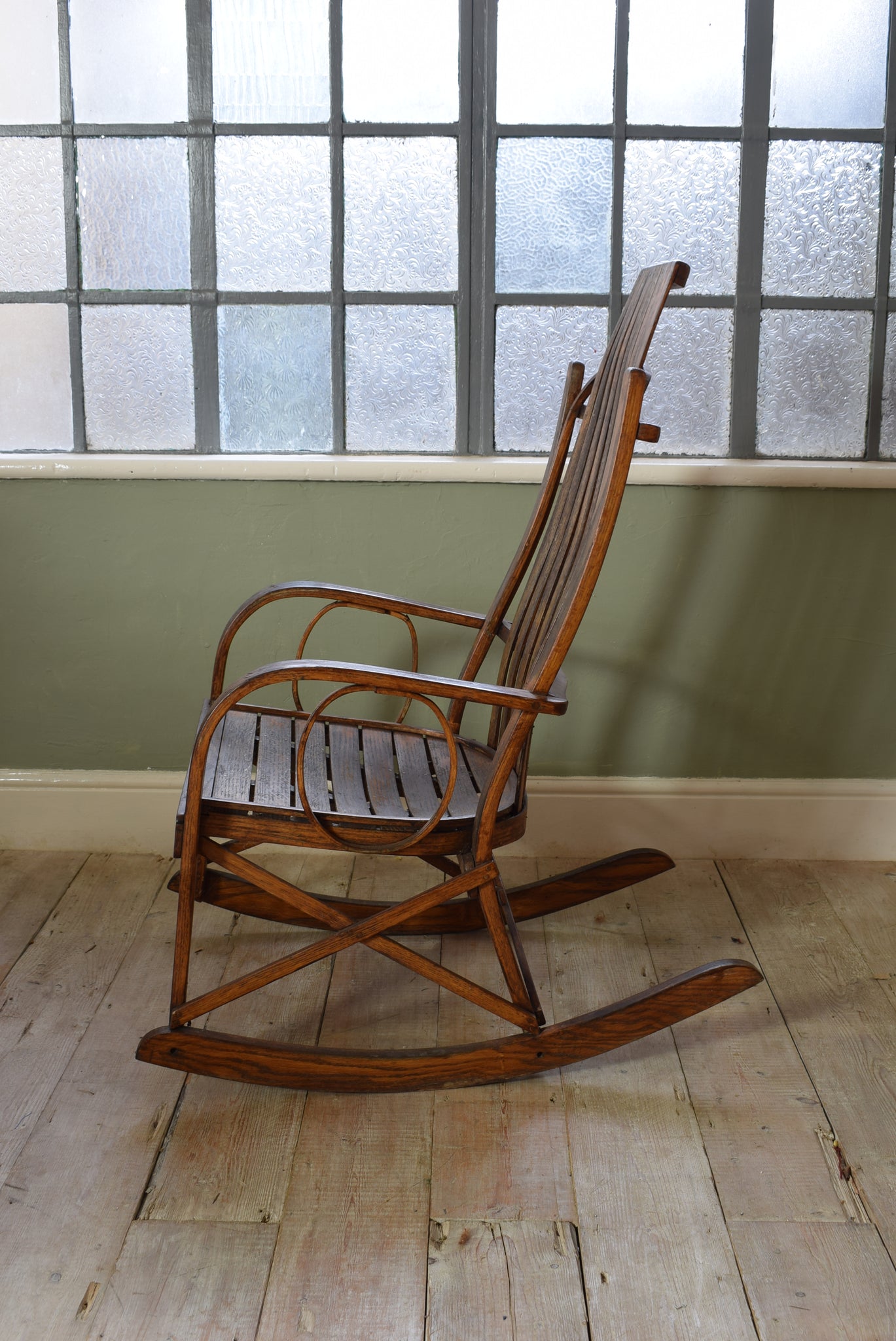 Vintage American Amish Folk Art Rocking Chair – Stowaway London