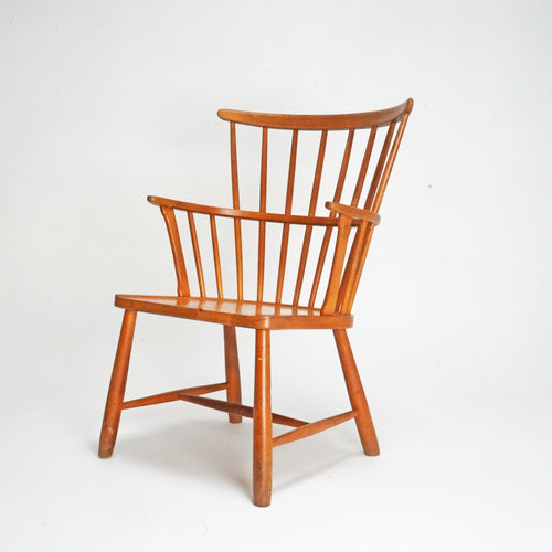 Danish Wooden Windsor chair by Ove Boldt Model 1638 made by Fritz Hansen